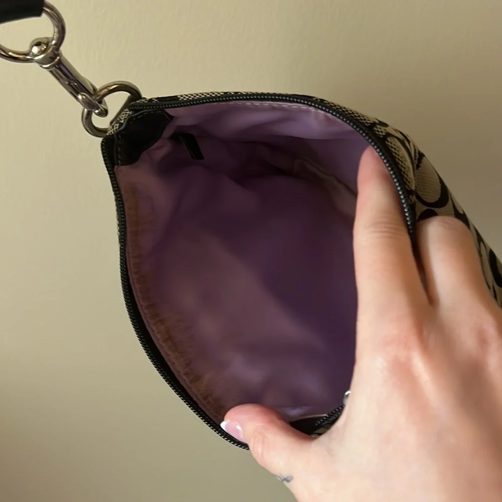 Black Coach Crossbody Bag - Picture 4 of 5